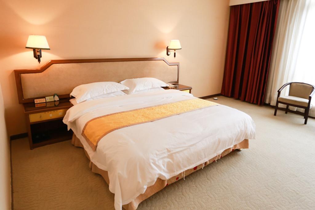 Habour Plaza Hotel Chaozhou Exterior photo