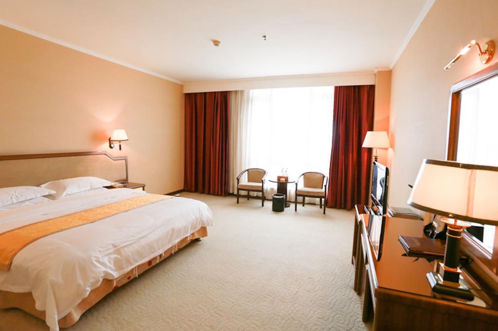 Habour Plaza Hotel Chaozhou Room photo